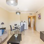 2197-superb 2bedrooms In With Pool! مانيلفا