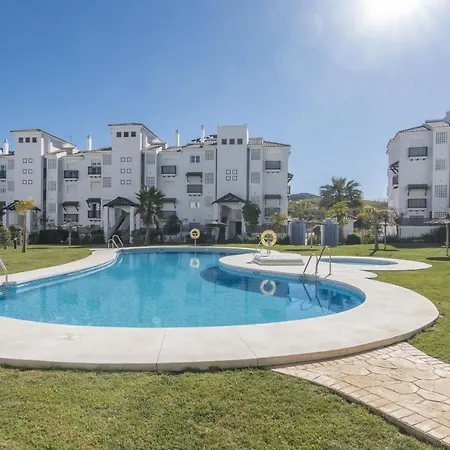 2197-superb 2bedrooms In With Pool! شقة *